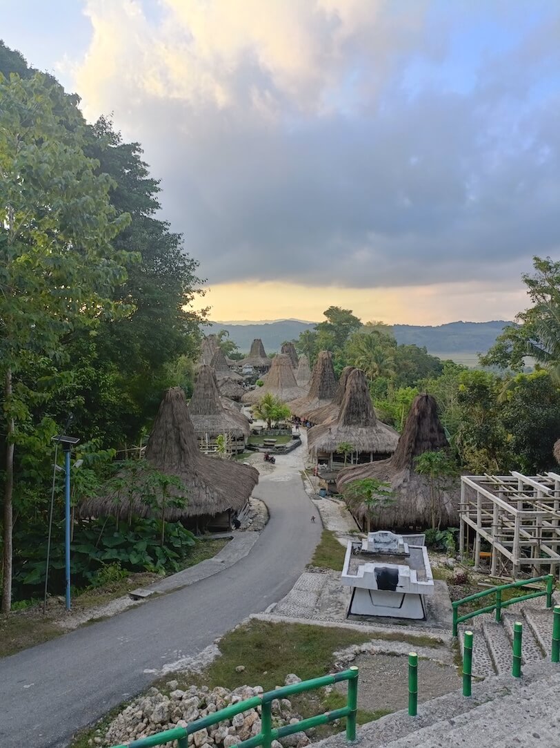 【SUMBA島】で心が震えた2大スポット BALI GIRLS NOTE〜大人女子のバリ島ノート〜